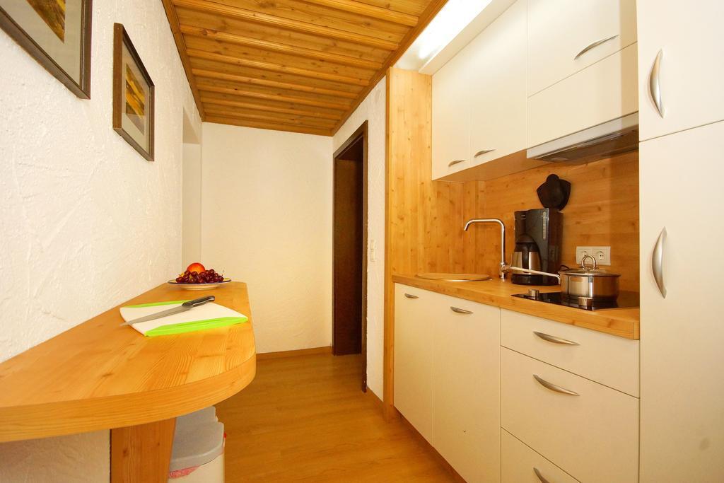 Gaestehaus Schuler Riezlern Camera foto
