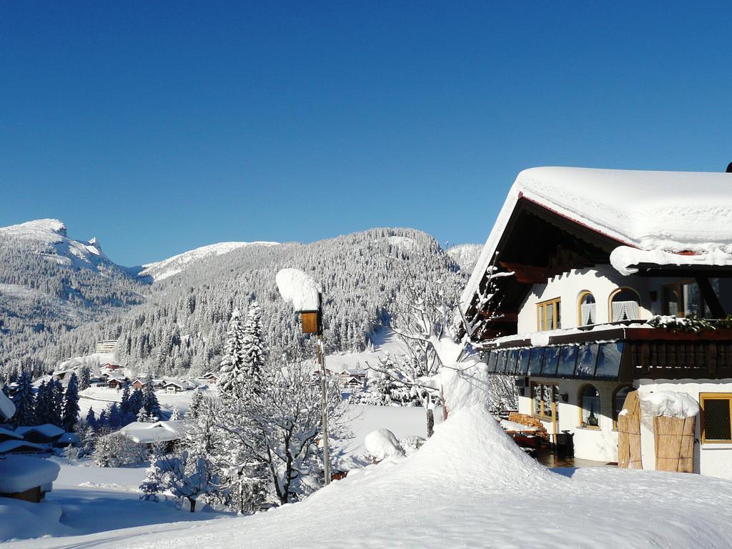 Gaestehaus Schuler Riezlern Esterno foto