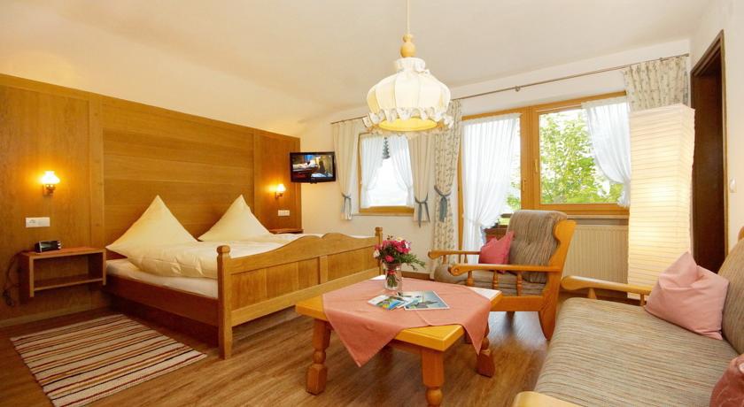 Gaestehaus Schuler Riezlern Camera foto